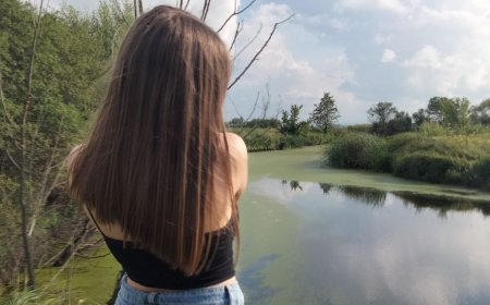 Одинокая, деревенская девушка. Ищу отношения.
